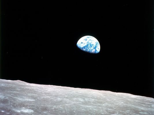 1371831948000-nasaearthrise-1306211227_4_3.jpg
